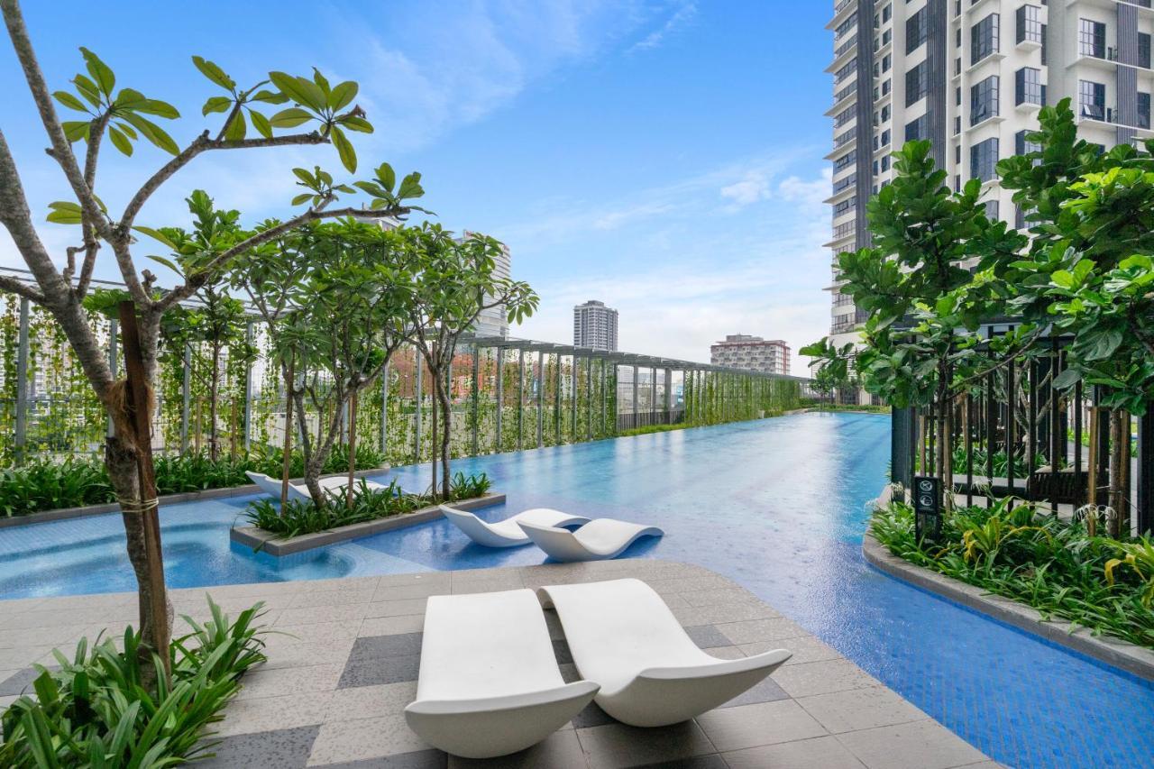 Kampong Baharu Sungai Way Highpark Suites In Petaling Jaya, Kelana Jaya By Plush מראה חיצוני תמונה